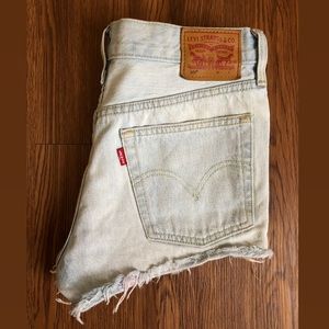 Levi’s denim shorts